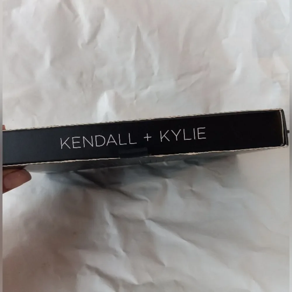 Kendall & Kylie Black Lace Fishnet Case for Apple iPhone X XS- TPU Classy Cover